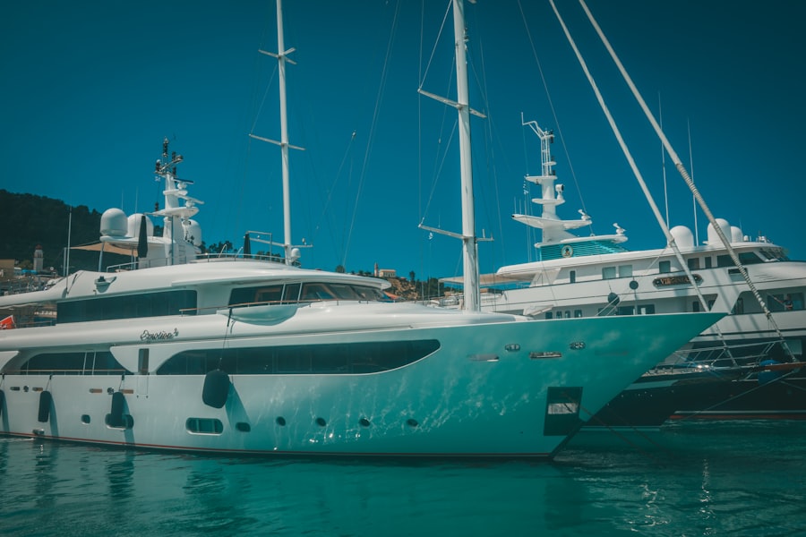 Photo mega yachts for sale