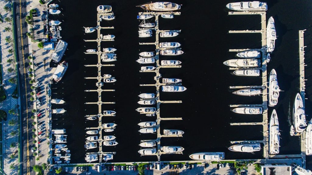Photo mega yachts for sale