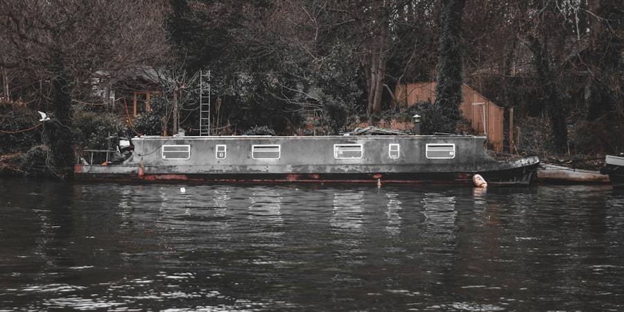 Photo pontoon barge for sale