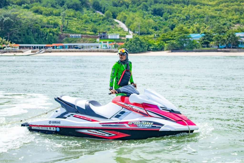 Photo yamaha jet boat sale