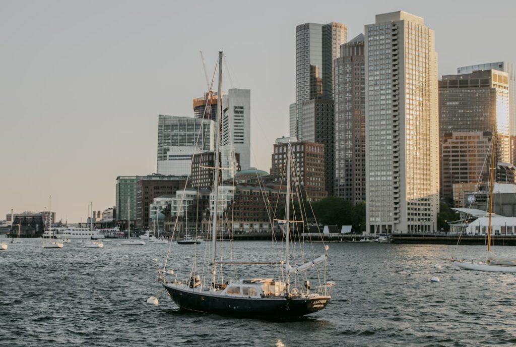 Photo boston whaler boat