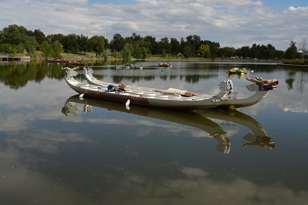 Photo jet boat for sale