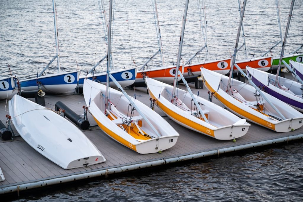 Photo sailboats for sale