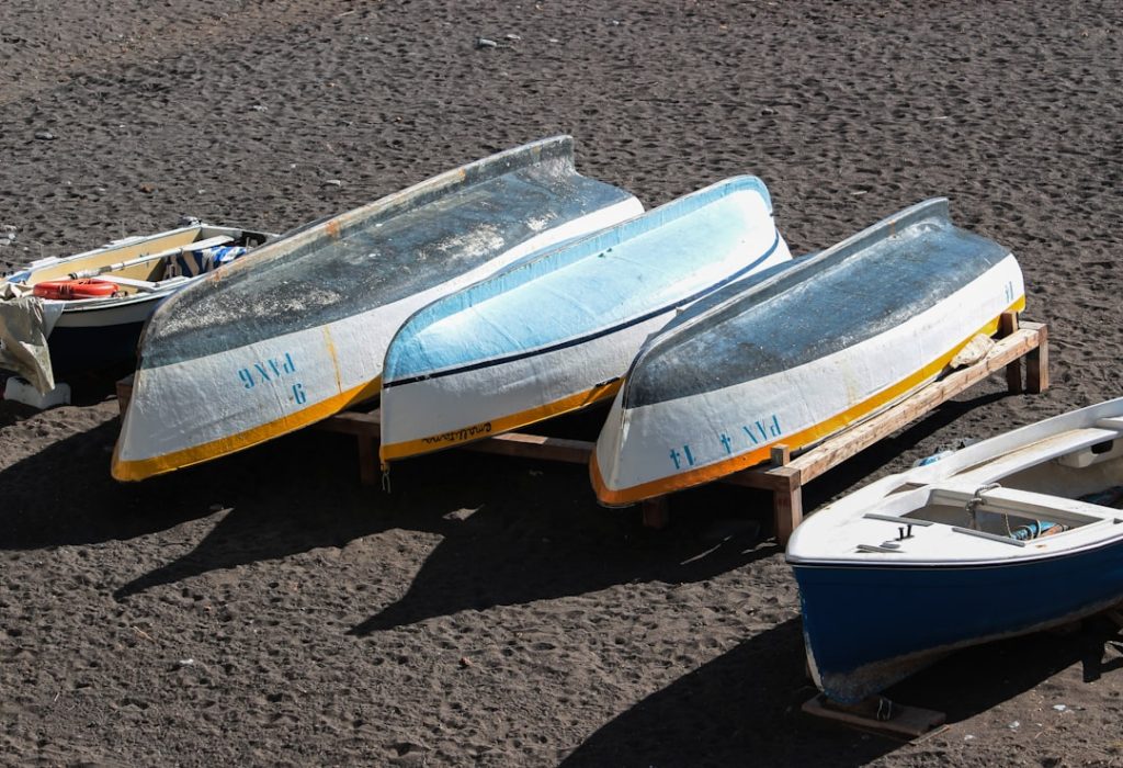 Photo tritoon boats for sale