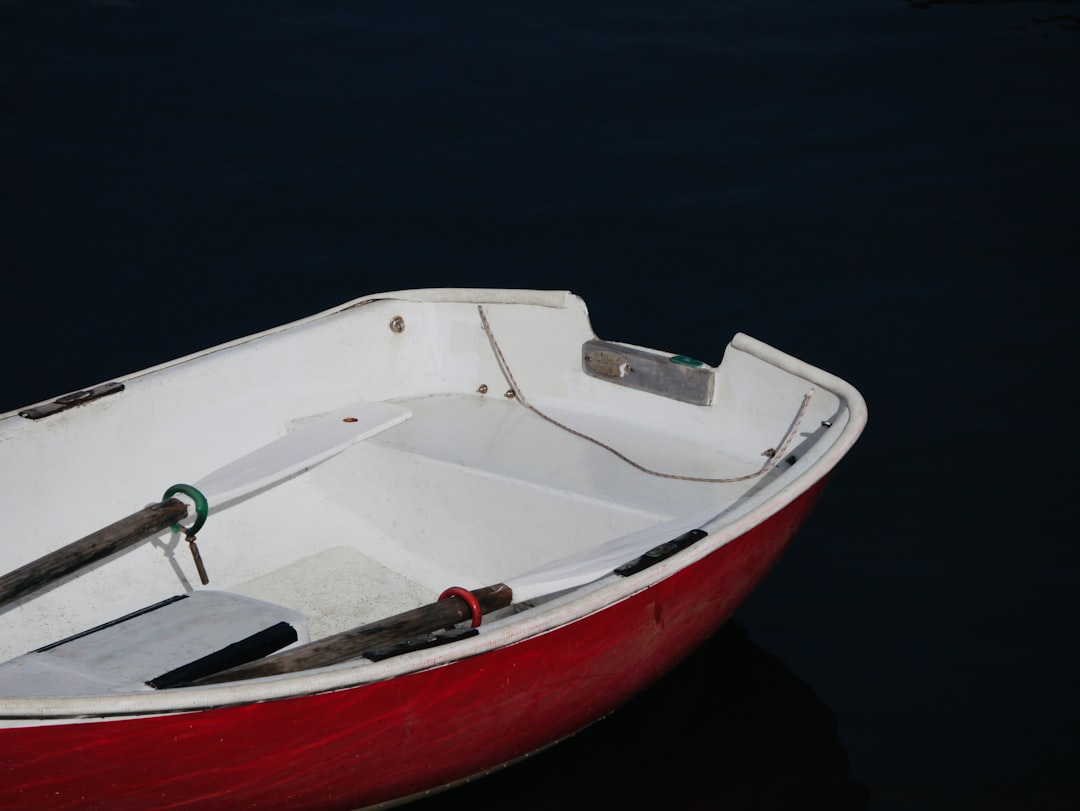 High-Quality Inflatable Dinghy for Sale – Perfect for Water Adventures!